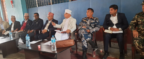 आचारसंहिता विपरीत झुण्डाइएका सामाग्रि हटाउन निर्देशन